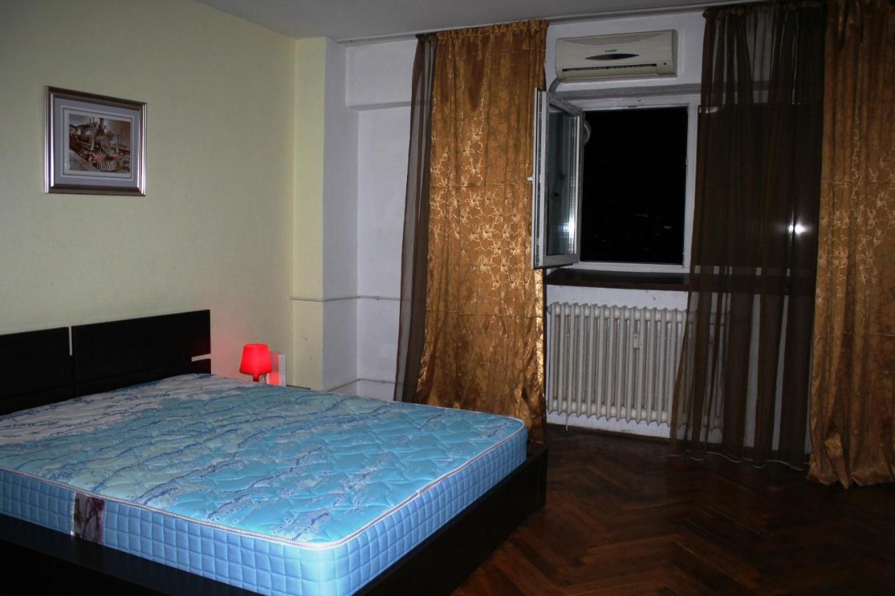 Modern Apartment City Center 2 Бухарест Экстерьер фото